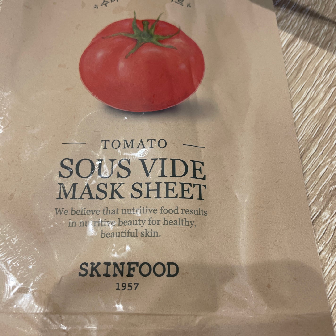 スーヴィッド マスクシート トマト/SKINFOOD/シートマスク・パックを使ったクチコミ(1枚目)