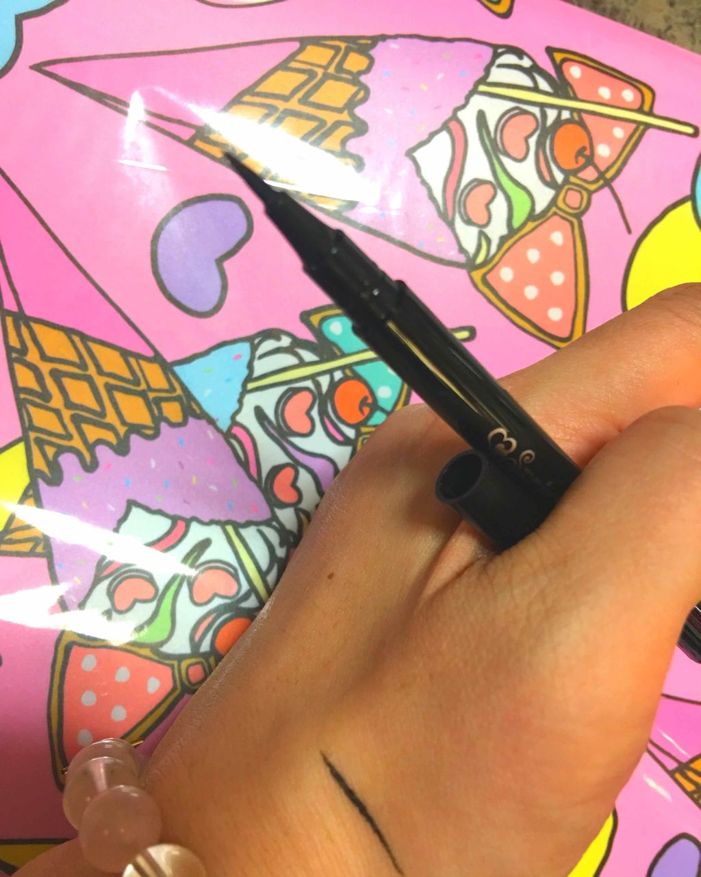 リキッドアイライナー/スプリングハート/リキッドアイライナーを使ったクチコミ(2枚目)