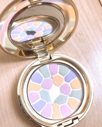 ラ プードル オートニュアンス/Elégance/プレストパウダーを使ったクチコミ(1枚目)