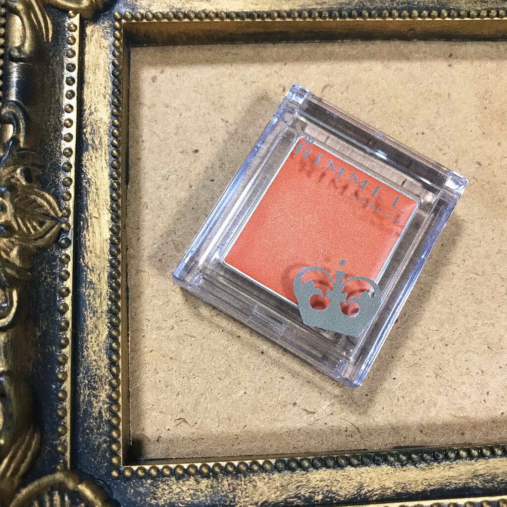 プリズム パウダーアイカラー/リンメル ロンドン/単色アイシャドウを使ったクチコミ（1枚目）