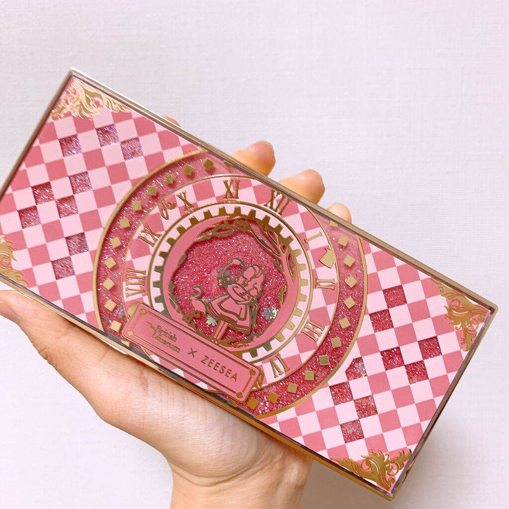 アリスドリームランドシリーズ 12色アイシャドウパレット（ZEESEA×大英博物館）/ZEESEA/アイシャドウパレットを使ったクチコミ（1枚目）