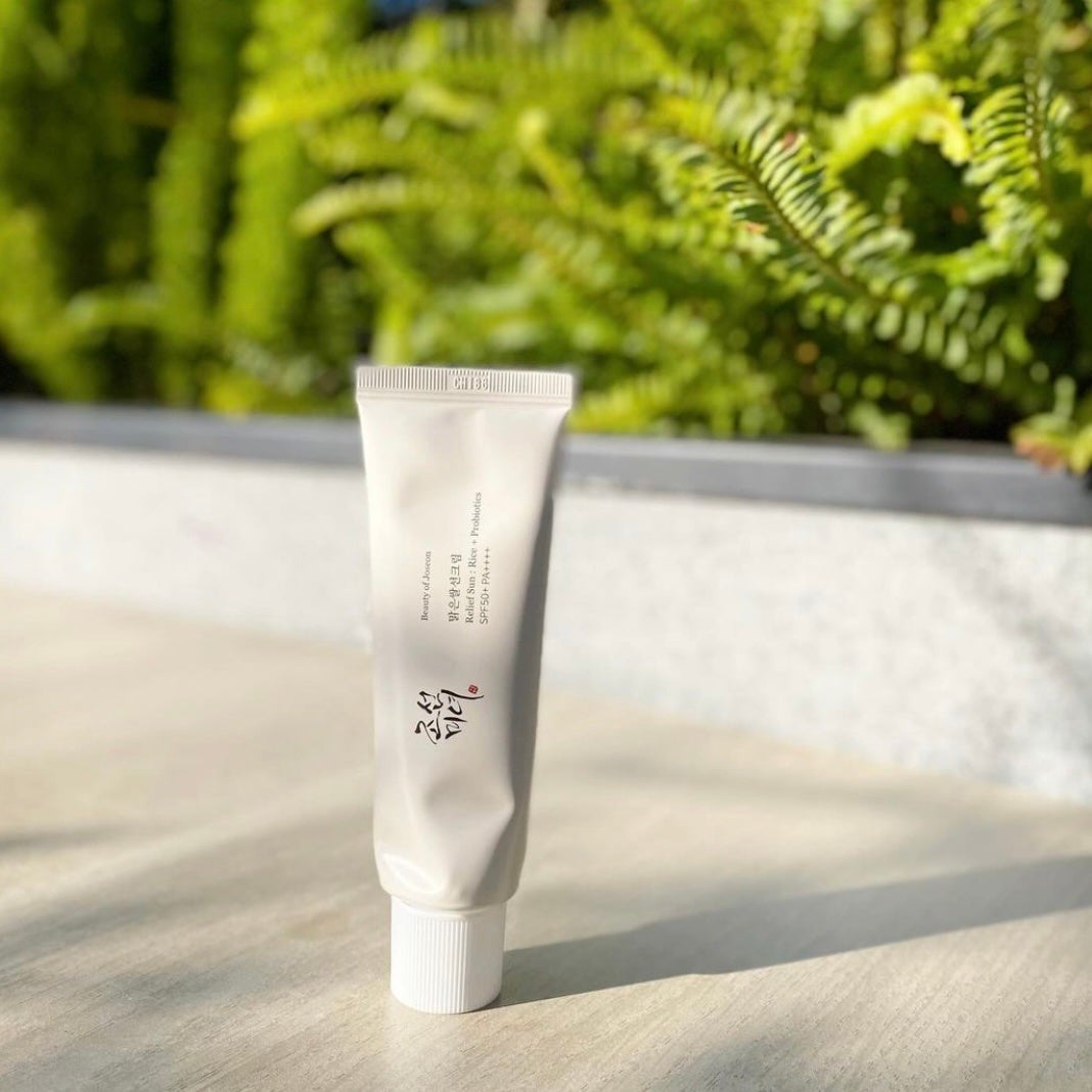 tomo on LIPS 「今使ってる日焼け止め兼化粧下地。1分に4個売れているというグロ..」(1枚目)