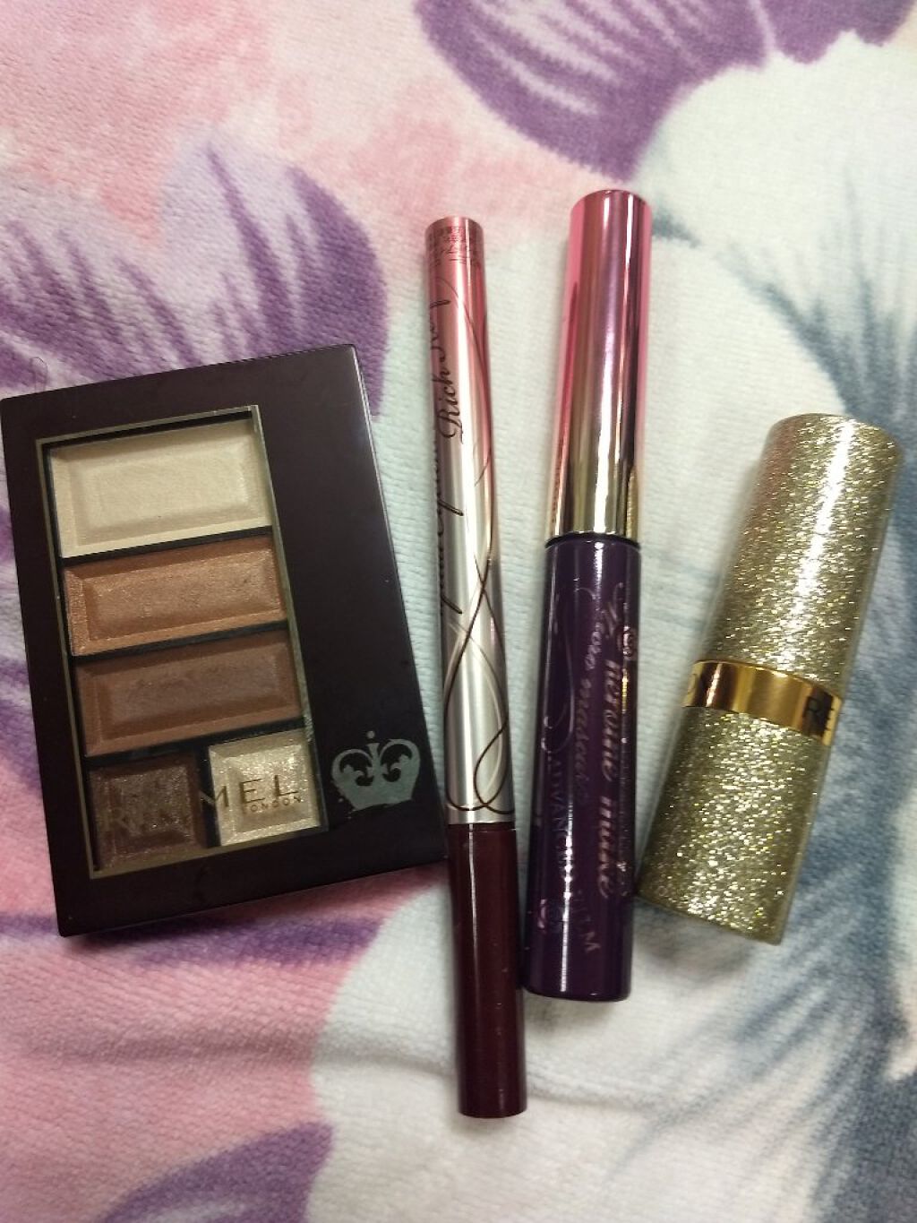 スーパー ラストラス リップスティック/REVLON/口紅を使ったクチコミ(2枚目)