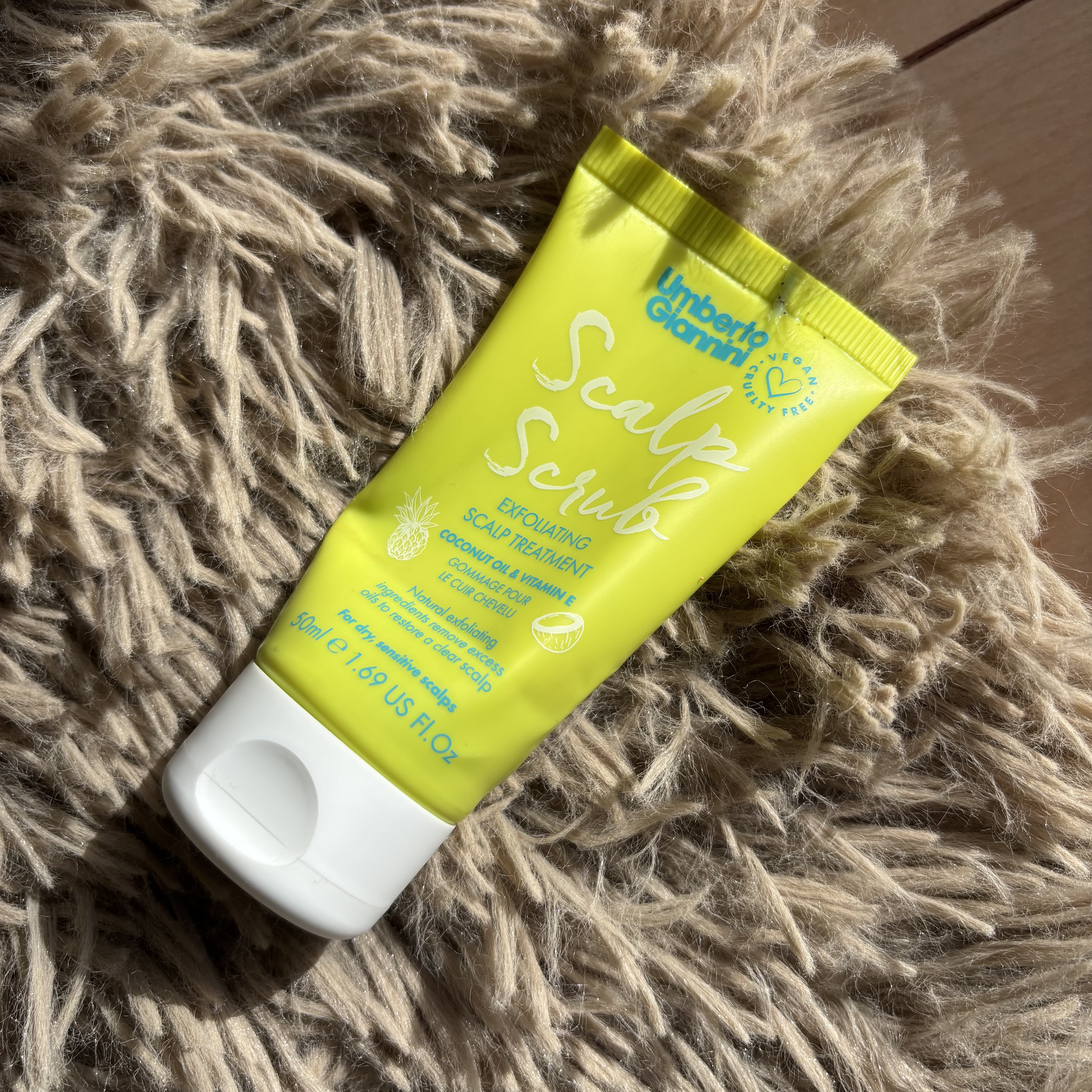 スカルプ スクラブ /Umberto Giannini/洗い流すヘアトリートメントを使ったクチコミ（1枚目）