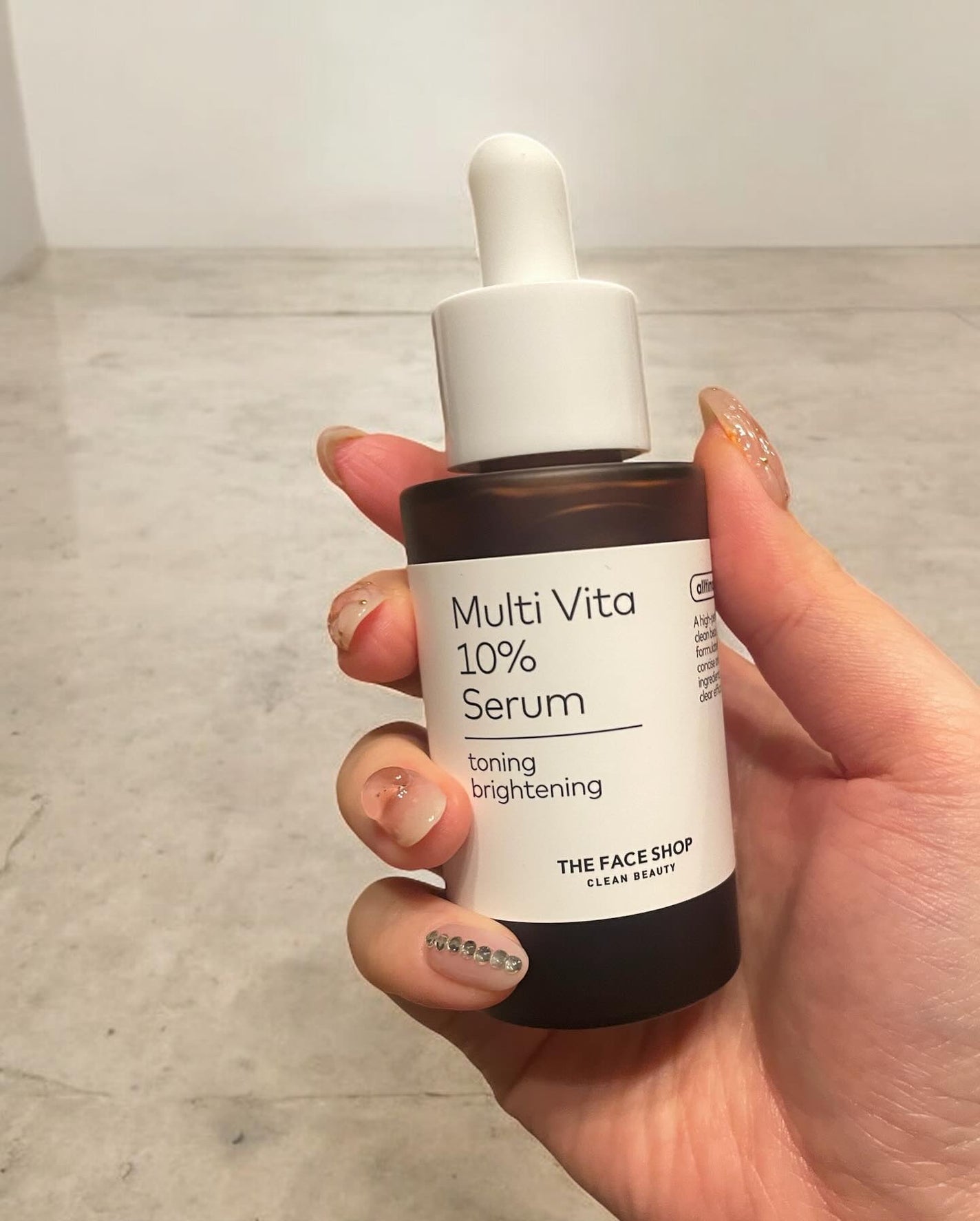 オールティメット マルチビタ10%セラム/THE FACE SHOP/美容液を使ったクチコミ(2枚目)