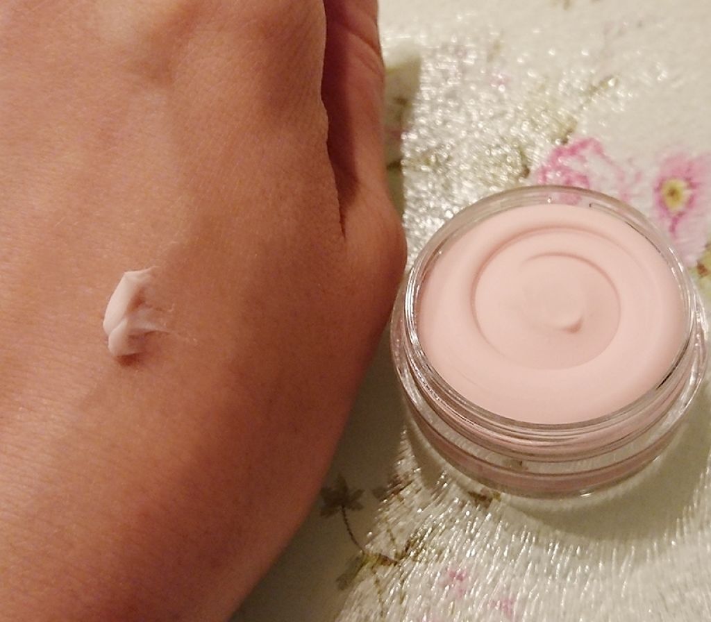 スタインズ アクトレスメイクアップ ピンクプライマー/シーヴァ/化粧下地を使ったクチコミ(2枚目)