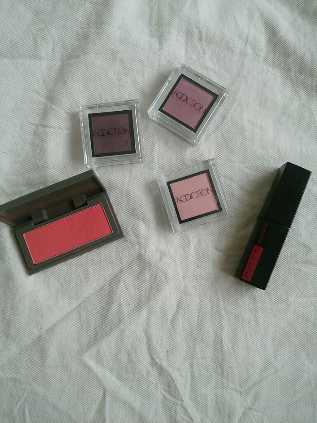 アディクション ザ アイシャドウ 138 Lady Camellia★限定色/ADDICTION/単色アイシャドウを使ったクチコミ（2枚目）