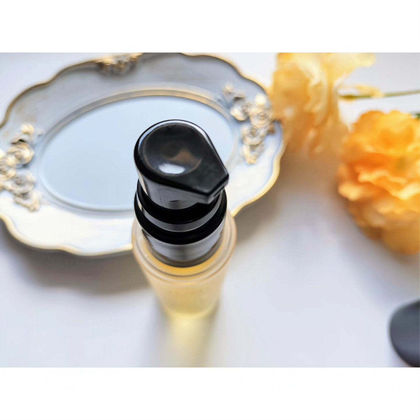 オイルインエッセンス/MUQURU/ブースター・導入液を使ったクチコミ（2枚目）