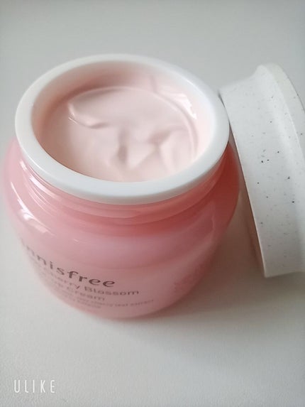 チェジュ チェリーブロッサム トーンアップクリーム/innisfree/化粧下地を使ったクチコミ(2枚目)