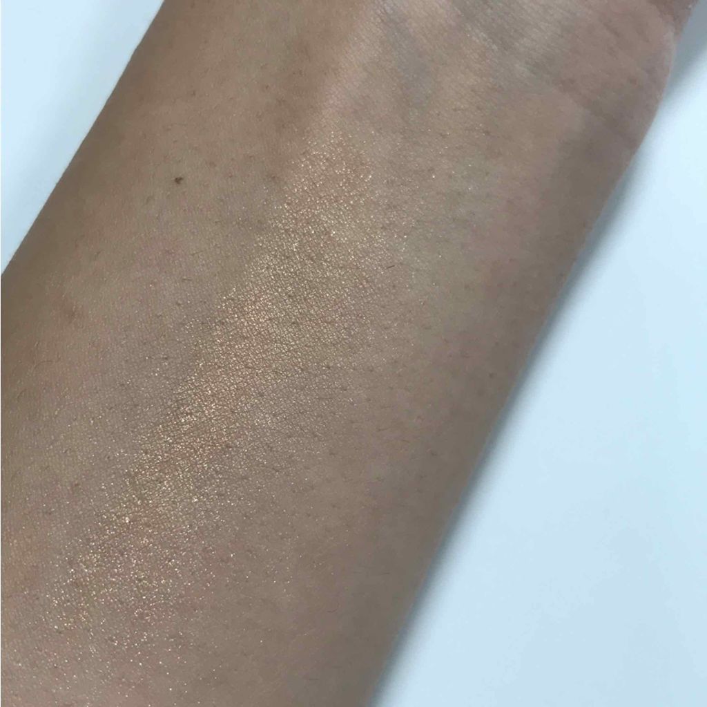 シャドーカスタマイズ/MAJOLICA MAJORCA/単色アイシャドウを使ったクチコミ(2枚目)