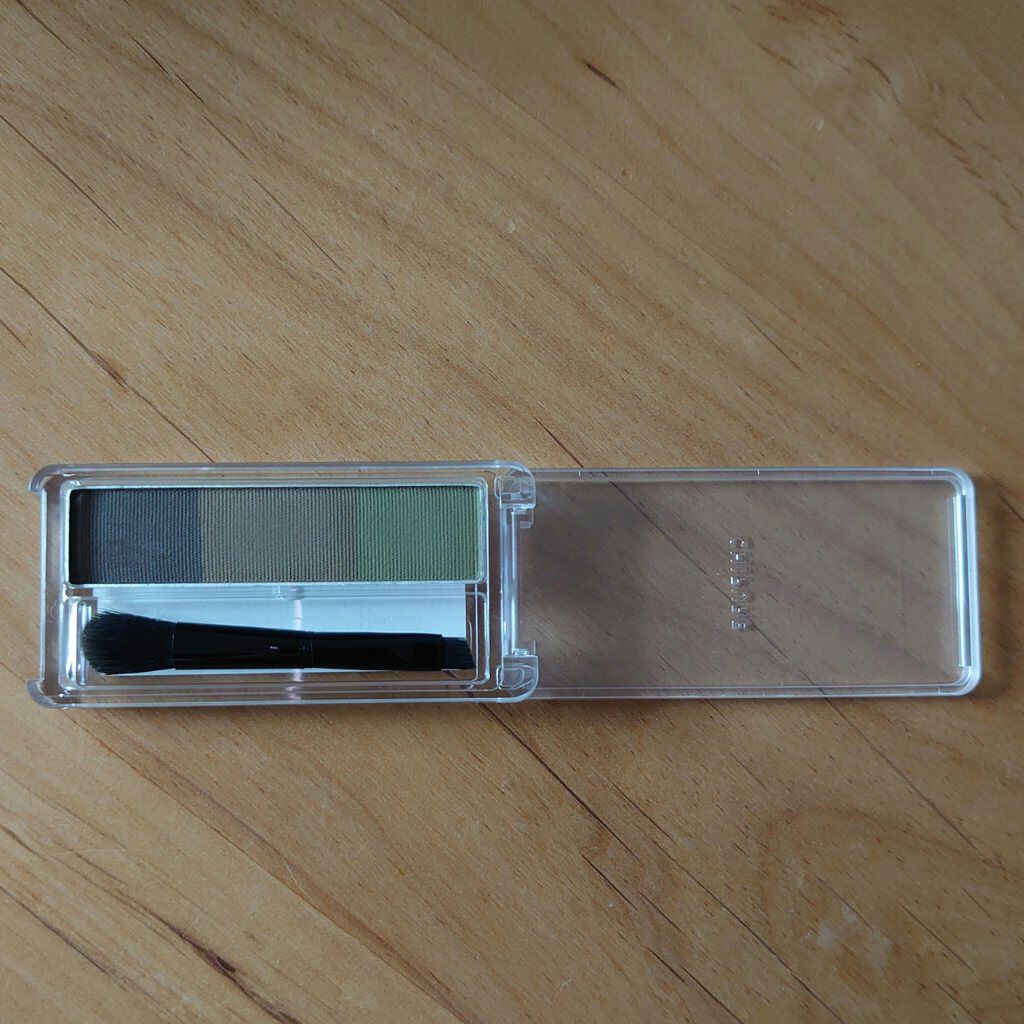 アイブロー パウダー/ちふれ/パウダーアイブロウを使ったクチコミ（2枚目）