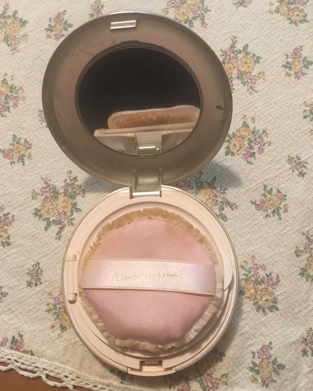 ラクチュール ルースファンデーション N/DECORTÉ/パウダーファンデーションを使ったクチコミ（2枚目）