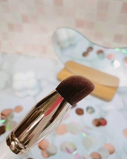 マーシュフィールド スリーウェイファンデブラシ/マーシュ・フィールド/メイクアップを使ったクチコミ(2枚目)