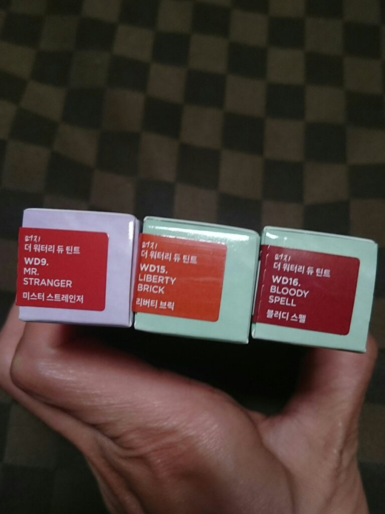 ザ ウォータリーデューティント/MERZY/リップティントを使ったクチコミ（2枚目）