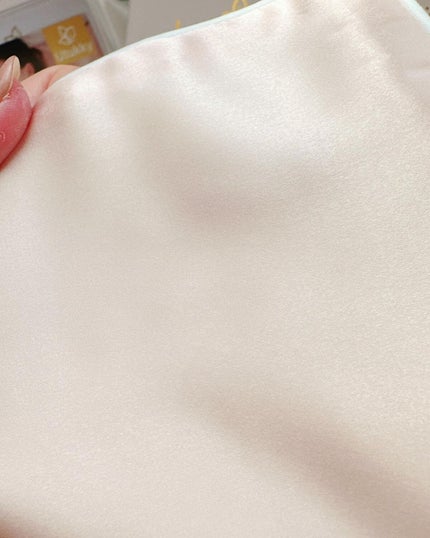 めるᙏ̤̫͚𓍯フォロバ on LIPS 「〖Utukky〗シルク枕カバー‥‥‥‥‥‥‥‥‥‥‥‥‥‥‥‥..」(4枚目)