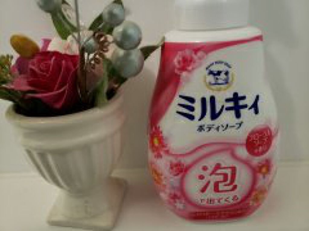 泡で出てくる ミルキィボディソープ フローラルソープの香り/ミルキィ/ボディソープを使ったクチコミ(3枚目)