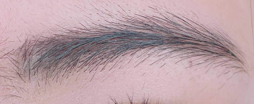 ツートンカラーアイブロウペンシル/GENE TOKYO/アイブロウペンシルを使ったクチコミ(4枚目)