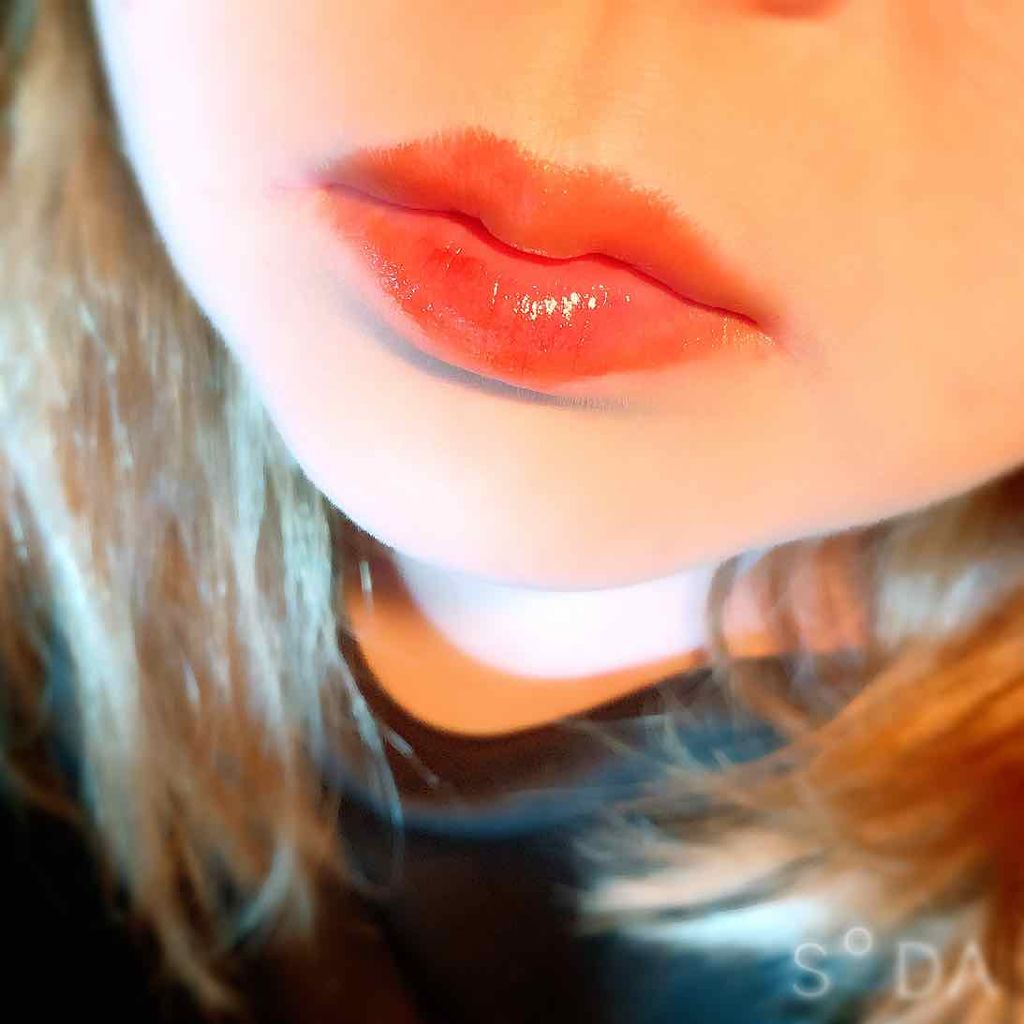 ラプソリュ マドモワゼルシャイン/LANCOME/口紅を使ったクチコミ（3枚目）