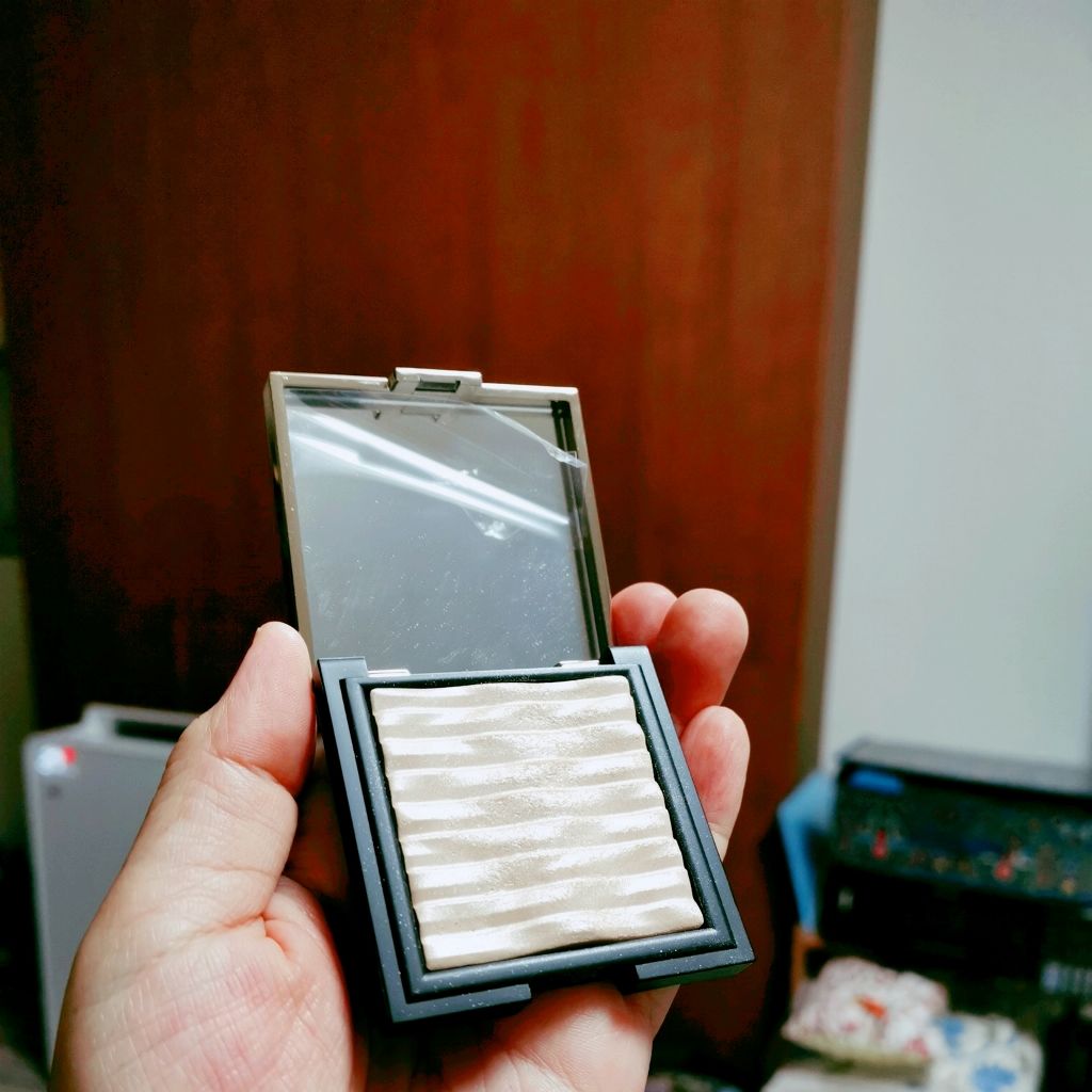 プリズム エアー ハイライター/CLIO/パウダーハイライトを使ったクチコミ(1枚目)