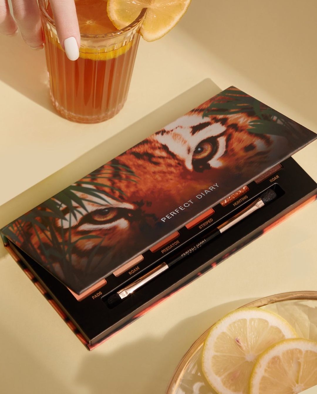 エクスプローラ12色 動物アイシャドウパレット/PERFECT DIARY/アイシャドウパレットを使ったクチコミ（2枚目）