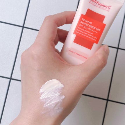 トーニングサンスクリーン100/Cell Fusion C(セルフュージョンシー)/日焼け止めクリームを使ったクチコミ(2枚目)