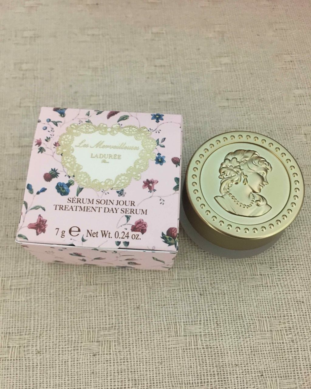 モイスチュアライジング デイ セラム/レ・メルヴェイユーズ ラデュレ/美容液を使ったクチコミ(1枚目)