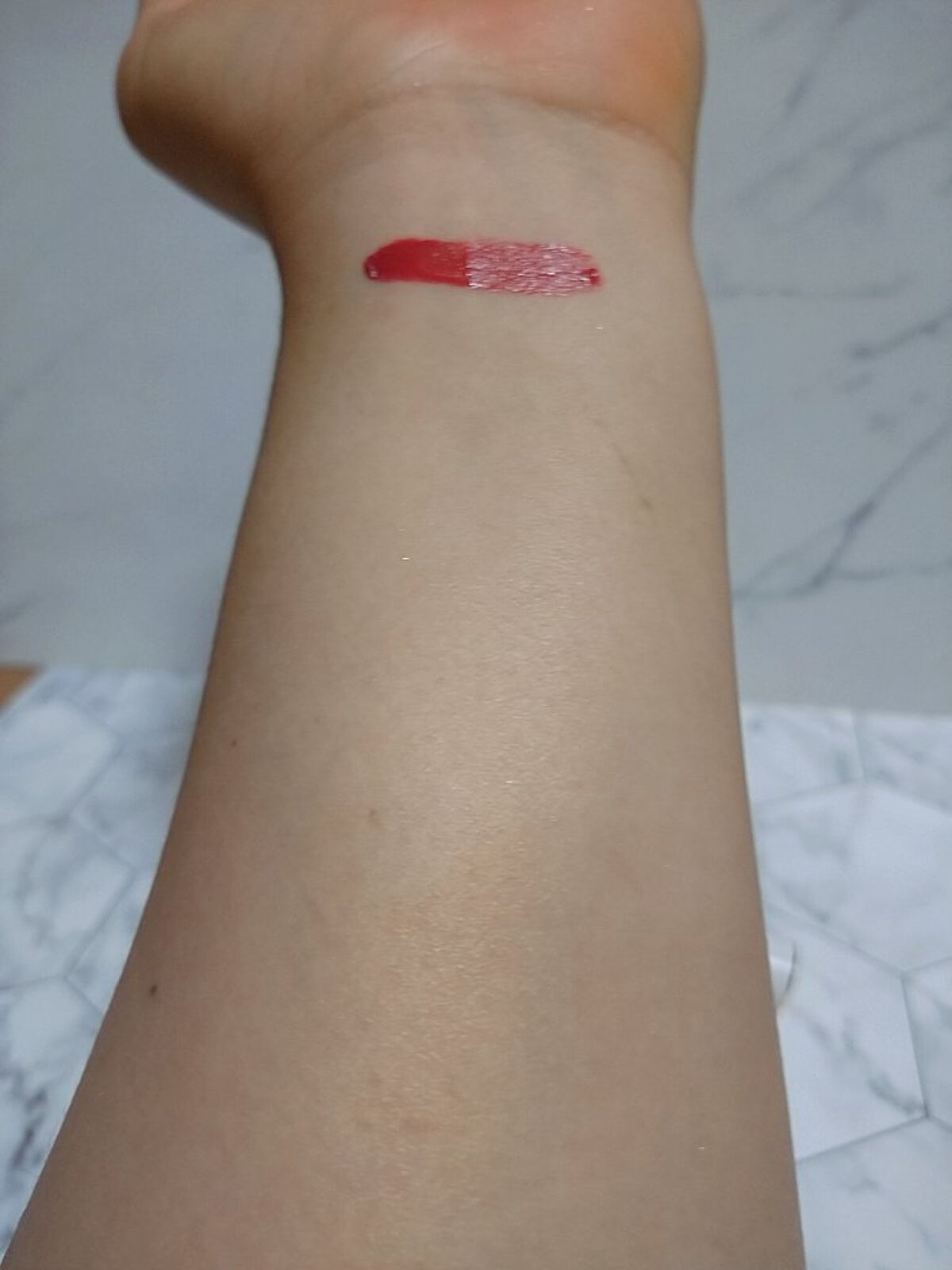 浮生若夢シリーズ 天空リップティントグロス/CATKIN/リップティントを使ったクチコミ（2枚目）