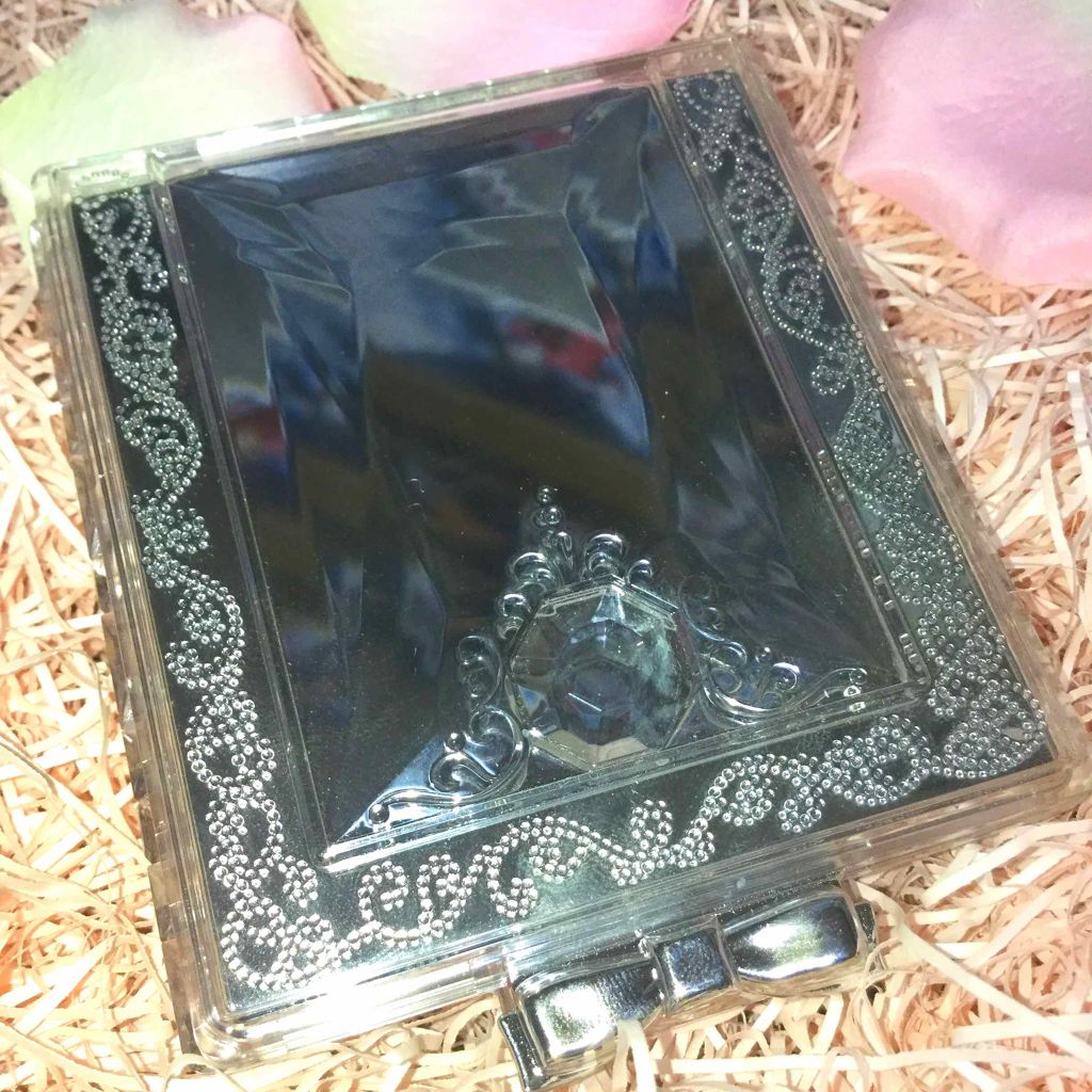 リボンクチュール アイズ/JILL STUART/アイシャドウパレットを使ったクチコミ(1枚目)