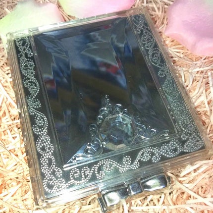 リボンクチュール アイズ/JILL STUART/アイシャドウパレットを使ったクチコミ(1枚目)