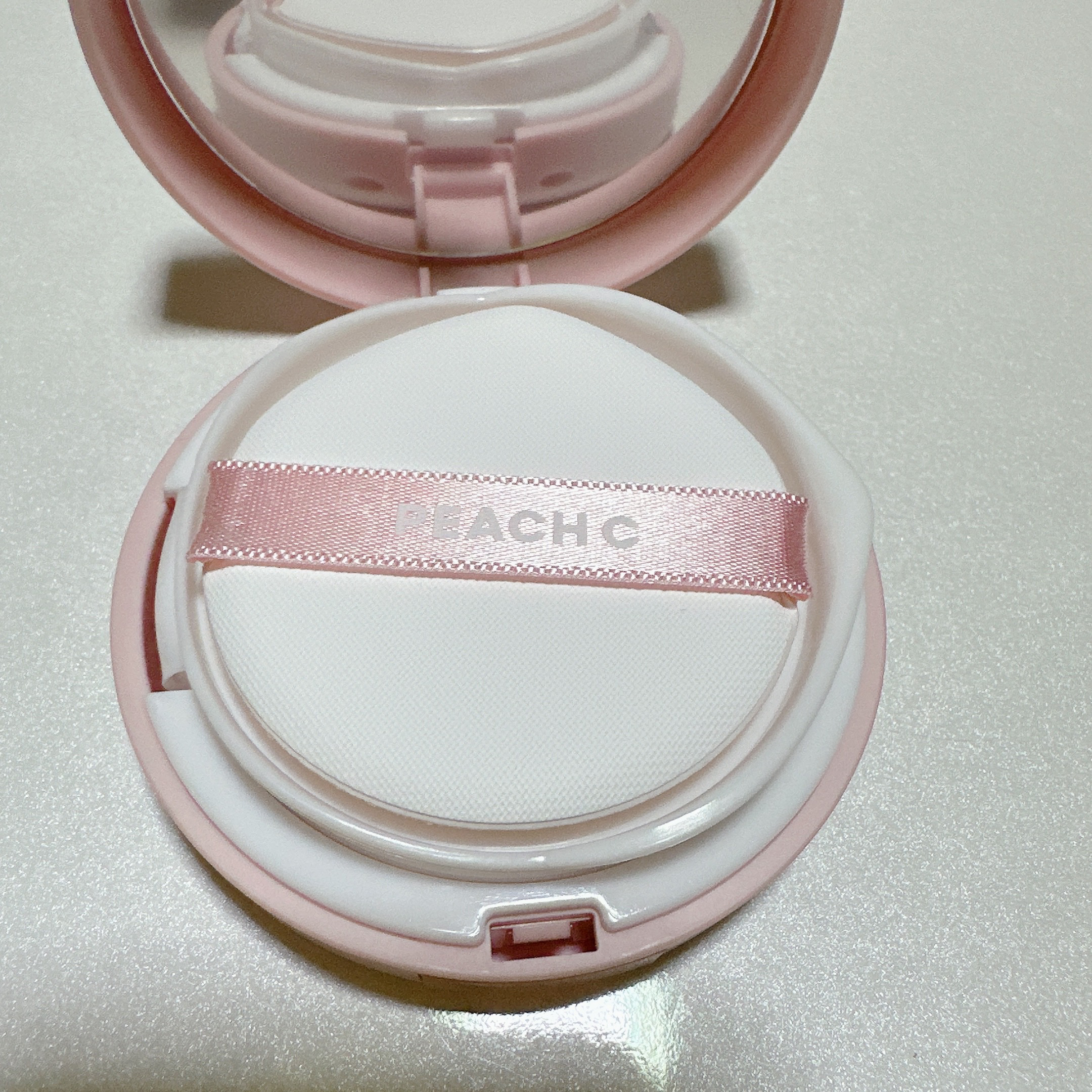 ピーチC フォーカスオン エアーベルベットクッション 01 アイボリー/Peach C/クッションファンデーションを使ったクチコミ（3枚目）