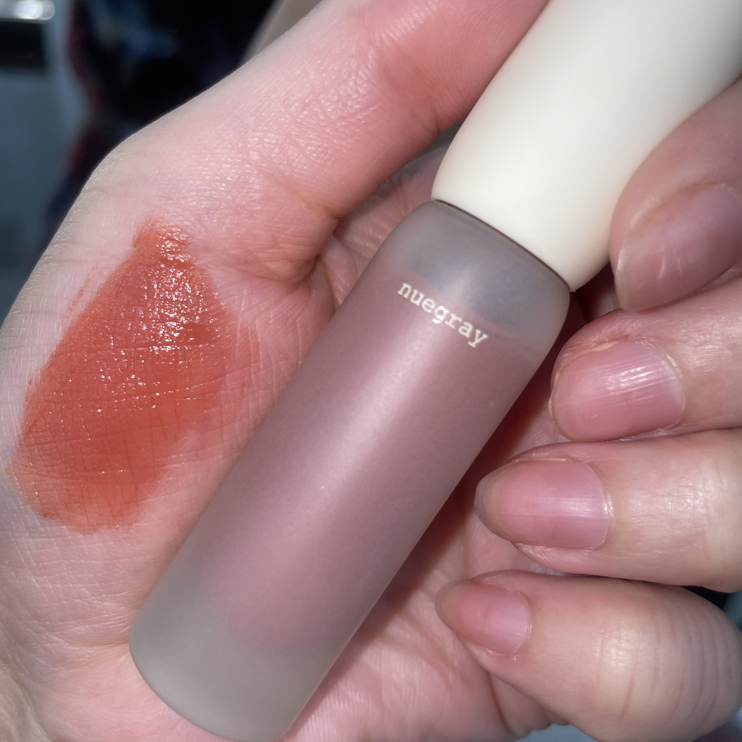 デイリームードマットリキッド #1フェイバリット/nuegray/リップグロスを使ったクチコミ（1枚目）