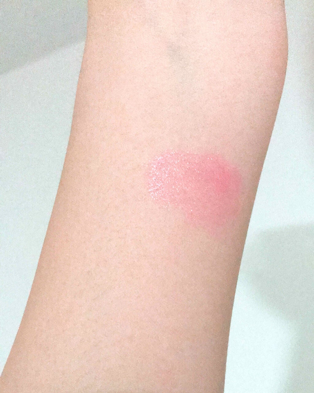 ラスティンググロスリップ/CEZANNE/口紅を使ったクチコミ(2枚目)