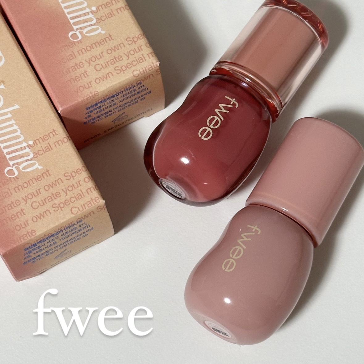 【fwee 3Dボリューミンググロス】

#PR

fweeのプレオープンイベントで
3Dボリューミンググロスをいただきました！

両方とも薄付きでほんのり
血色感を与えてくれます！

うるんちゅるんなリップになりたい方に
おすすめです♪
