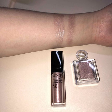 シャドーカスタマイズ/MAJOLICA MAJORCA/単色アイシャドウを使ったクチコミ(4枚目)