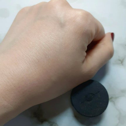 スターリットダイアモンドパウダー/MAKE UP FOR EVER/単色アイシャドウを使ったクチコミ(3枚目)