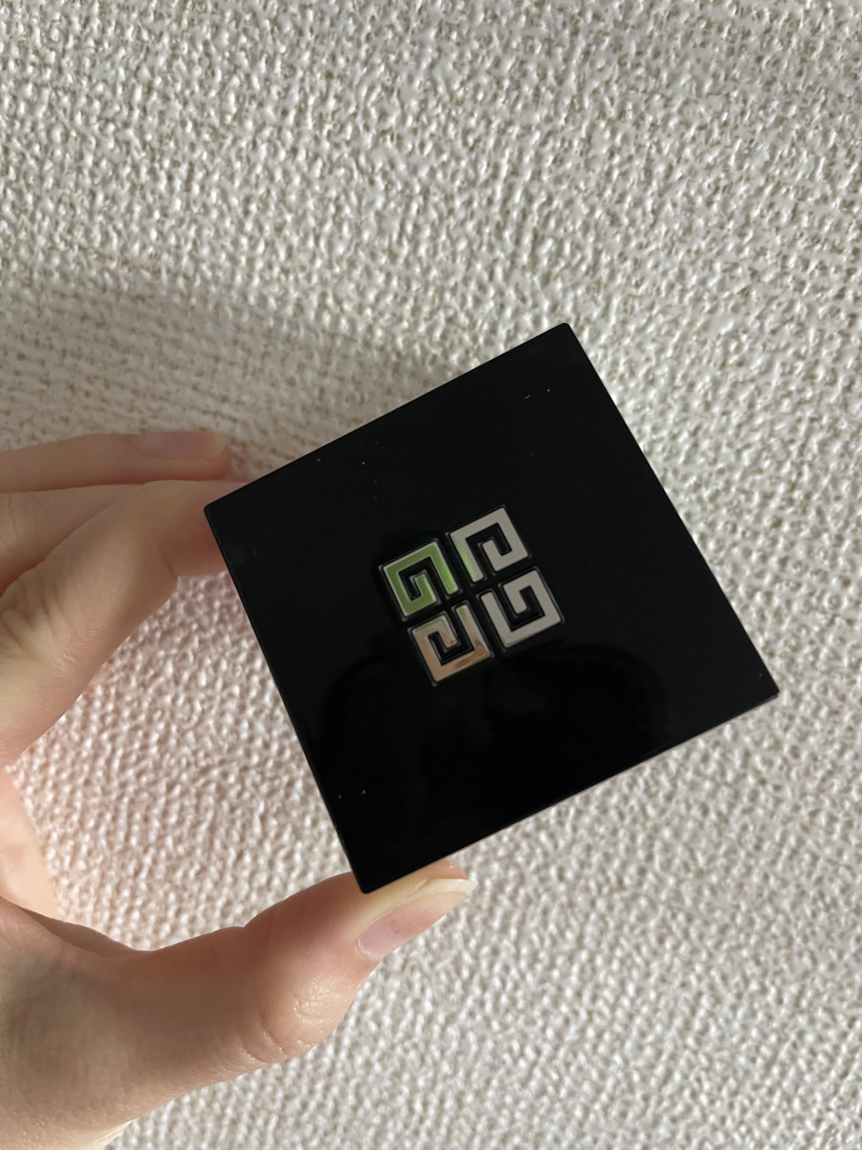 プリズム・リーブル/GIVENCHY/ルースパウダーを使ったクチコミ（1枚目）