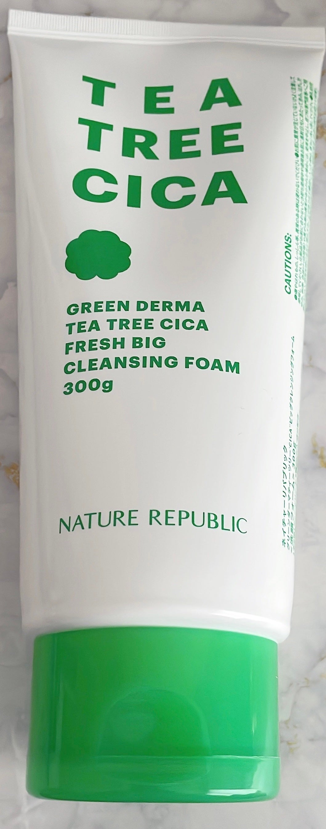 グリーンダーマティーツリーシカアクネフォームクレンザー/ネイチャーリパブリック/洗顔フォームを使ったクチコミ(1枚目)