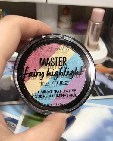 MAYBELLINE NEW YORK フェイスステュディオ マスターハイライトのクチコミ「🌸🌸皆様、前回のコンタクトレンズについての記事をお読みいただき、たくさんいいねをありがとうござ.....」（1枚目）