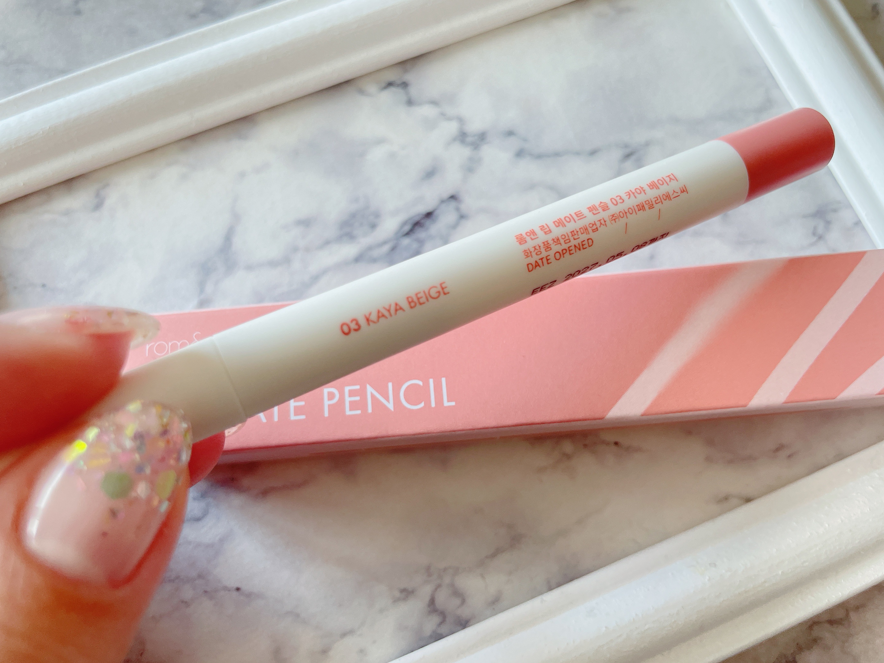 アディクション　リップ セラム ティント 002 Sunday Nude/ADDICTION/リップティントを使ったクチコミ（2枚目）