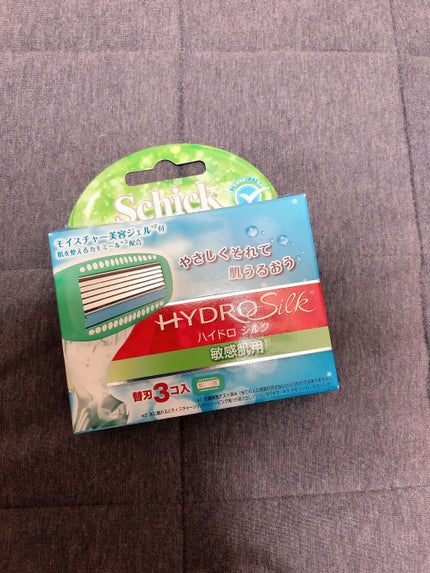 ハイドロシルク ホルダー (刃付き+替刃1コ)/ハイドロシルク/シェーバーを使ったクチコミ(2枚目)