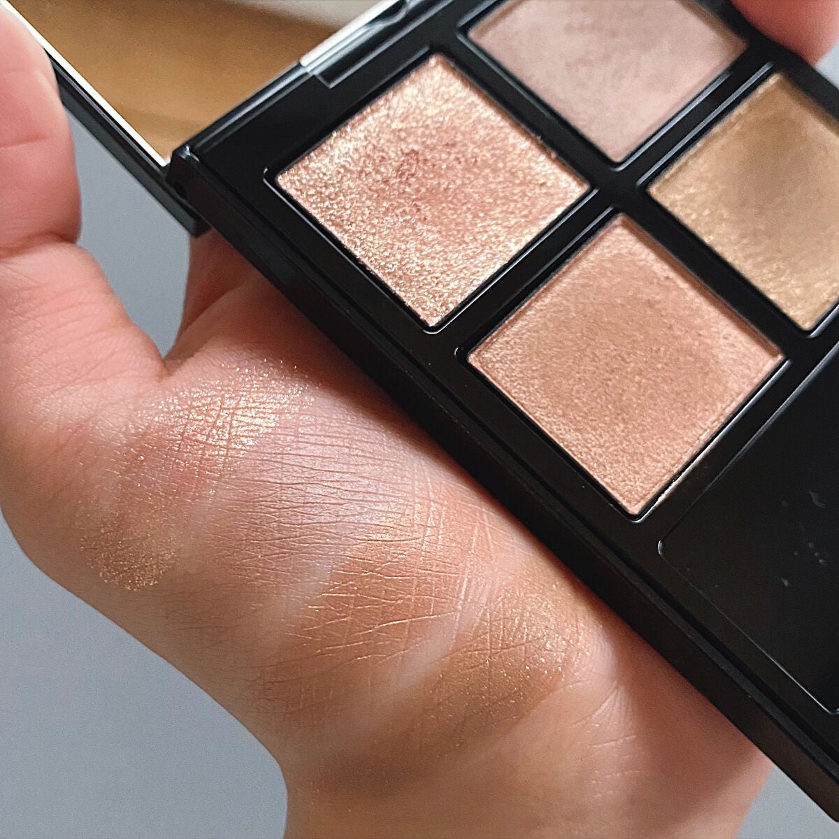 アディクション ザ アイシャドウ パレット/ADDICTION/アイシャドウパレットを使ったクチコミ(2枚目)