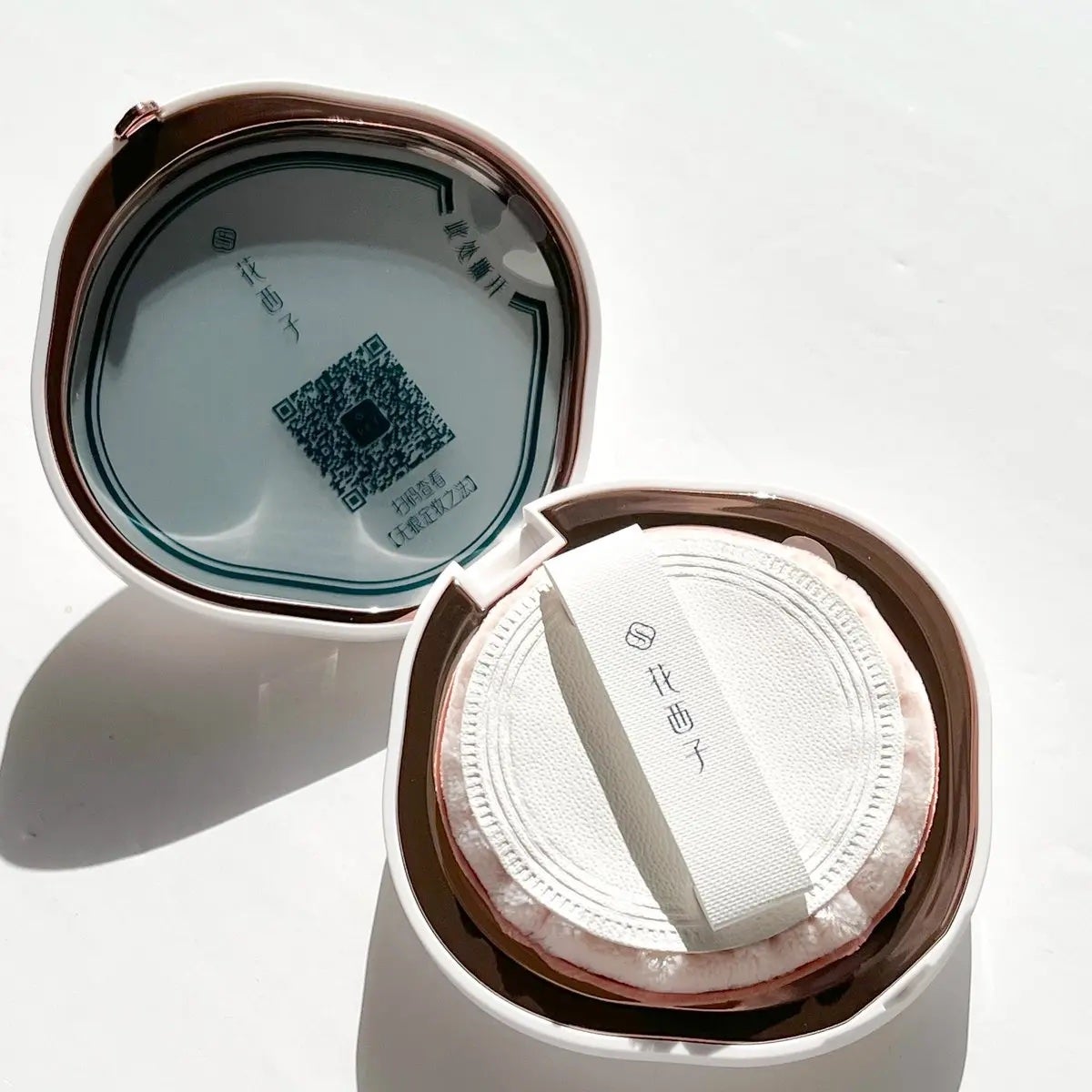 玉養桃花 プレストパウダー/花西子/プレストパウダーを使ったクチコミ(2枚目)