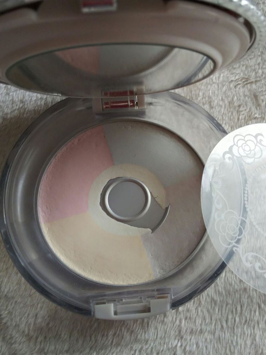 パールグロウハイライト/CEZANNE/パウダーハイライトを使ったクチコミ(2枚目)