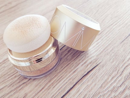 ナチュラルエイジングケアミネラルパウダーサンスクリーン SPF50+ PA++++/MiMC/日焼け止めパウダーを使ったクチコミ(3枚目)