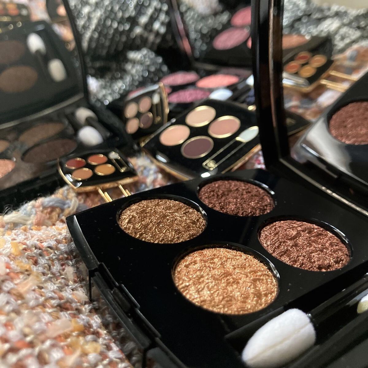 レ キャトル オンブル ツイード/CHANEL/アイシャドウパレットを使ったクチコミ(1枚目)