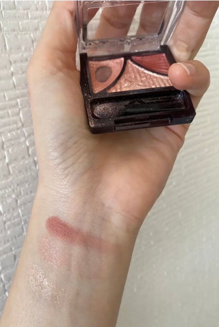 ジューシーピュアアイズ/キャンメイク/アイシャドウパレットを使ったクチコミ(3枚目)