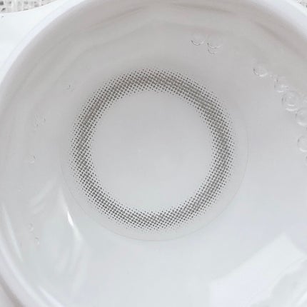 iWWi アイウィン (iWWi Iwwing) ブラック/OLOLA/カラーコンタクトレンズの画像