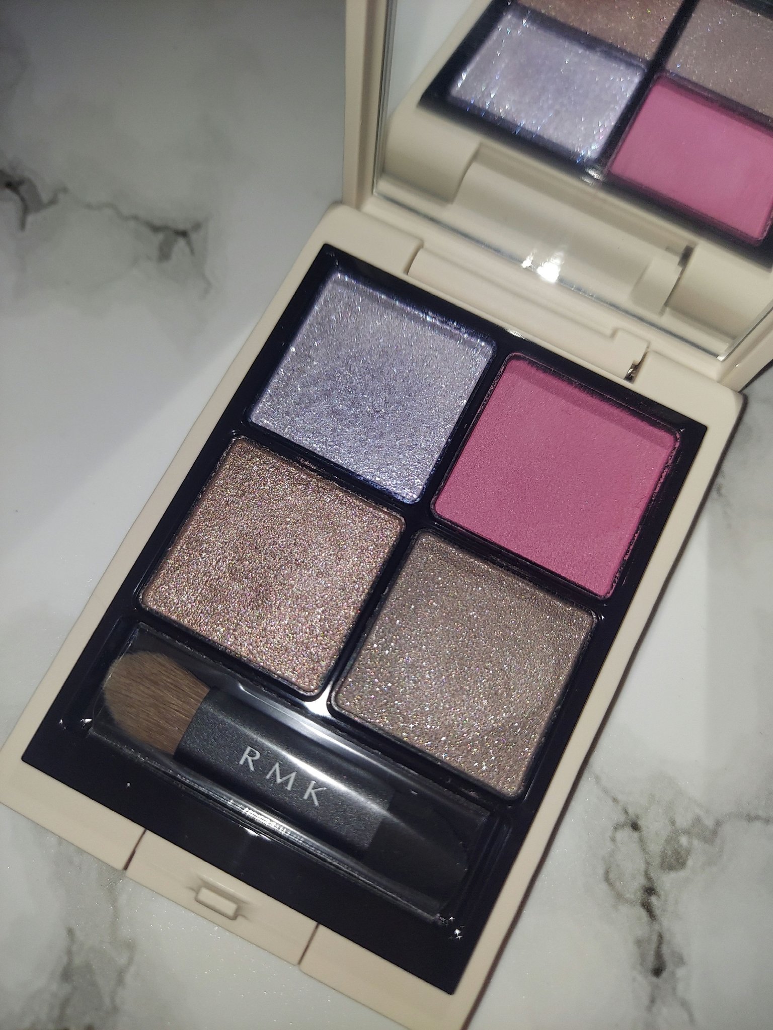 RMK シンクロマティック アイシャドウパレット/RMK/アイシャドウパレットを使ったクチコミ（3枚目）