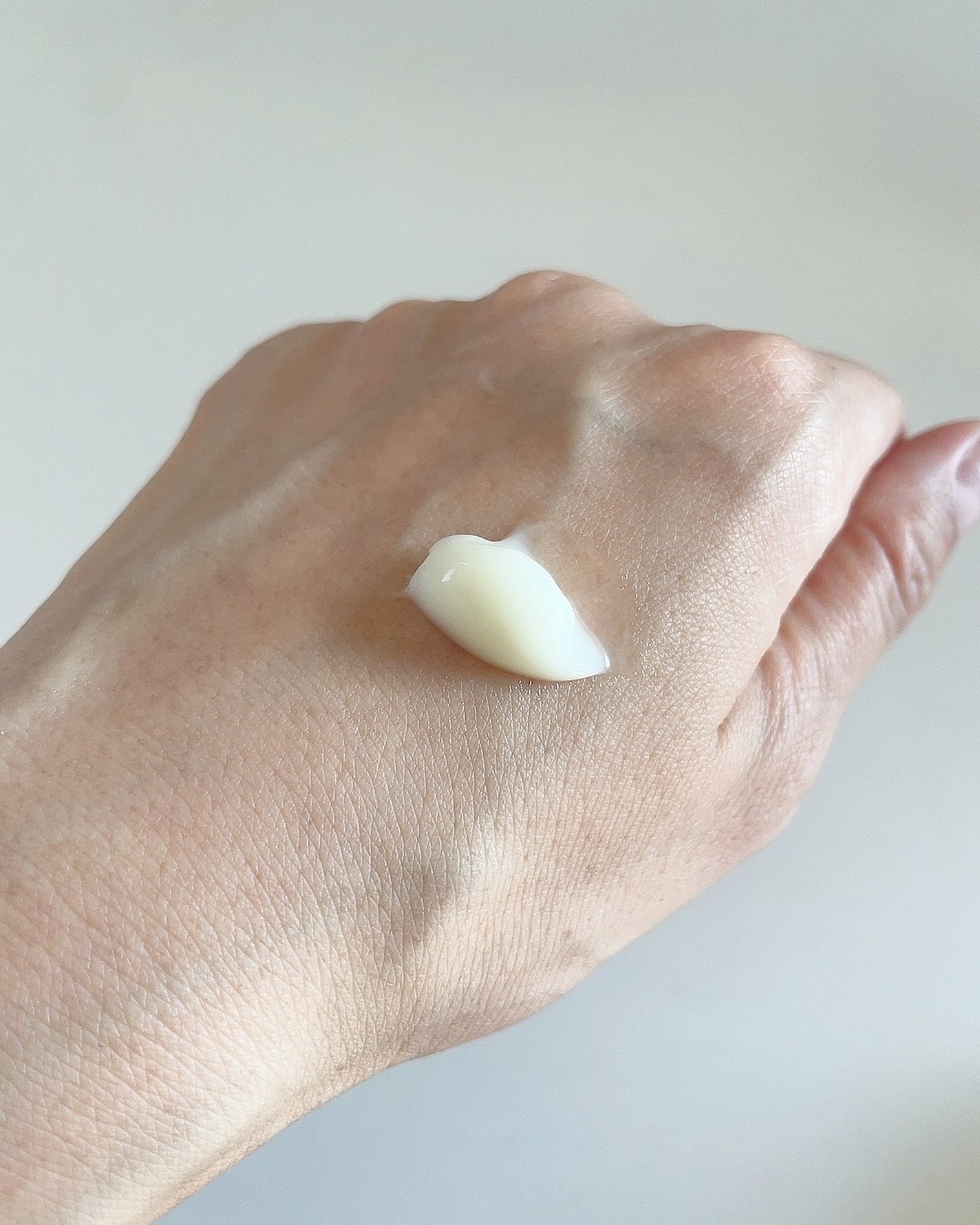 5番 白玉グルタチオンCメラゼロクリーム/numbuzin/フェイスクリームを使ったクチコミ(5枚目)