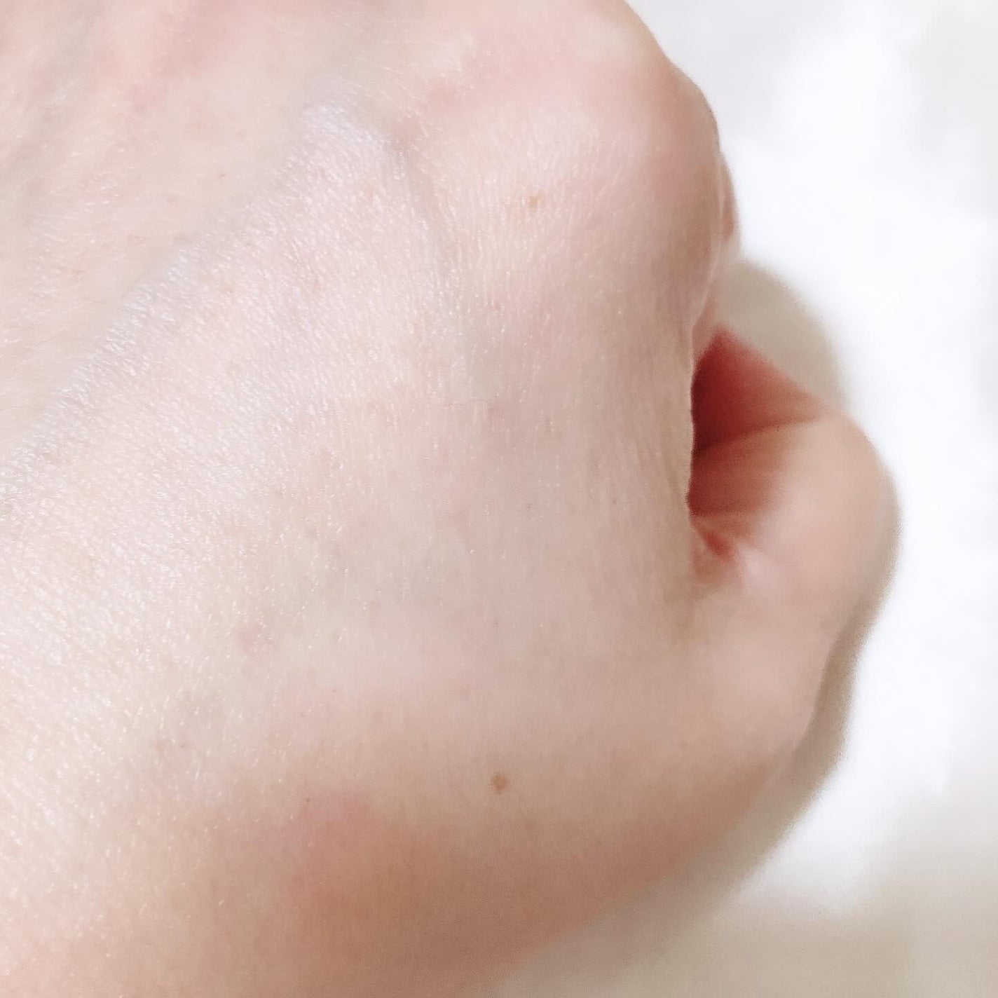 マルチアップバーム<スティック状美容液>/ヒューマニズム/美容液を使ったクチコミ(7枚目)